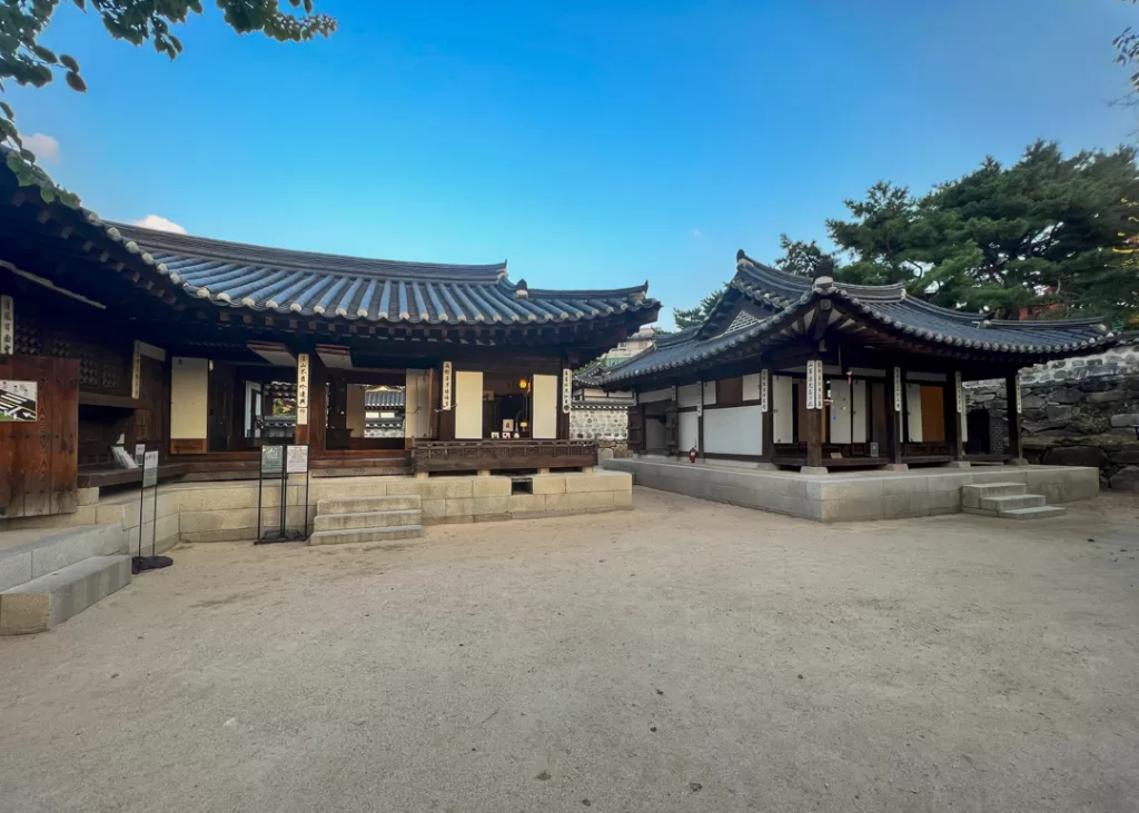 Namsangol Hanok Village